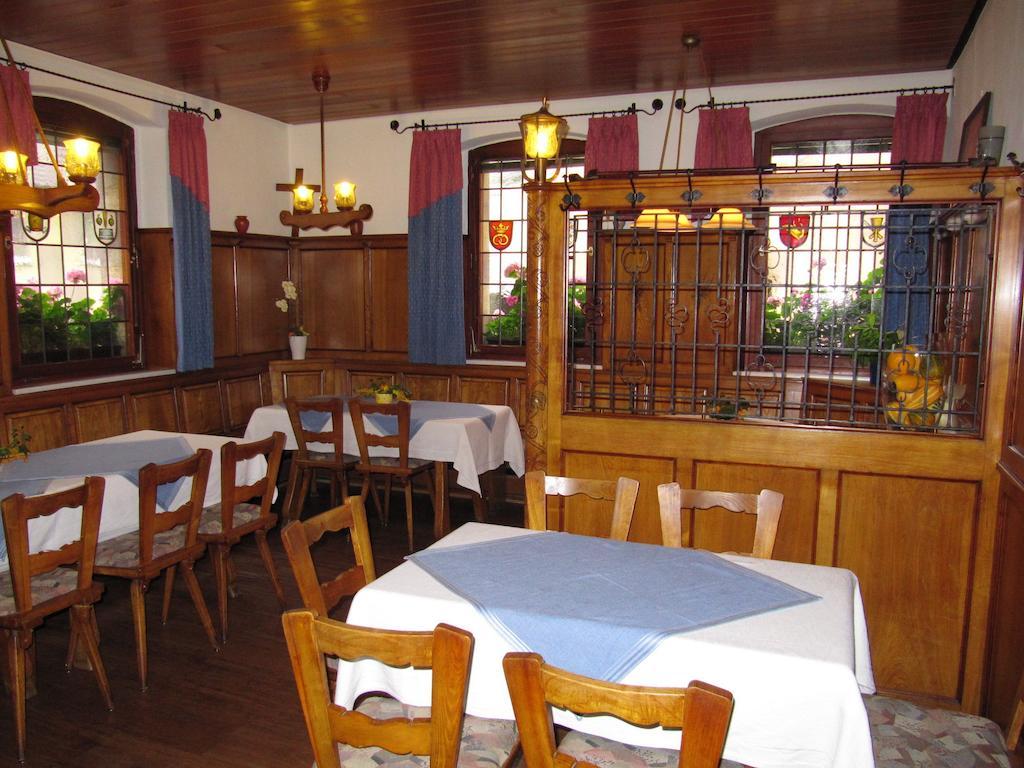 Gasthaus Zum güldenen Rößlein Homburg  Exterior foto